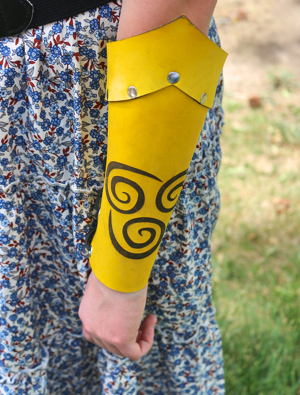 Fandom Bracers