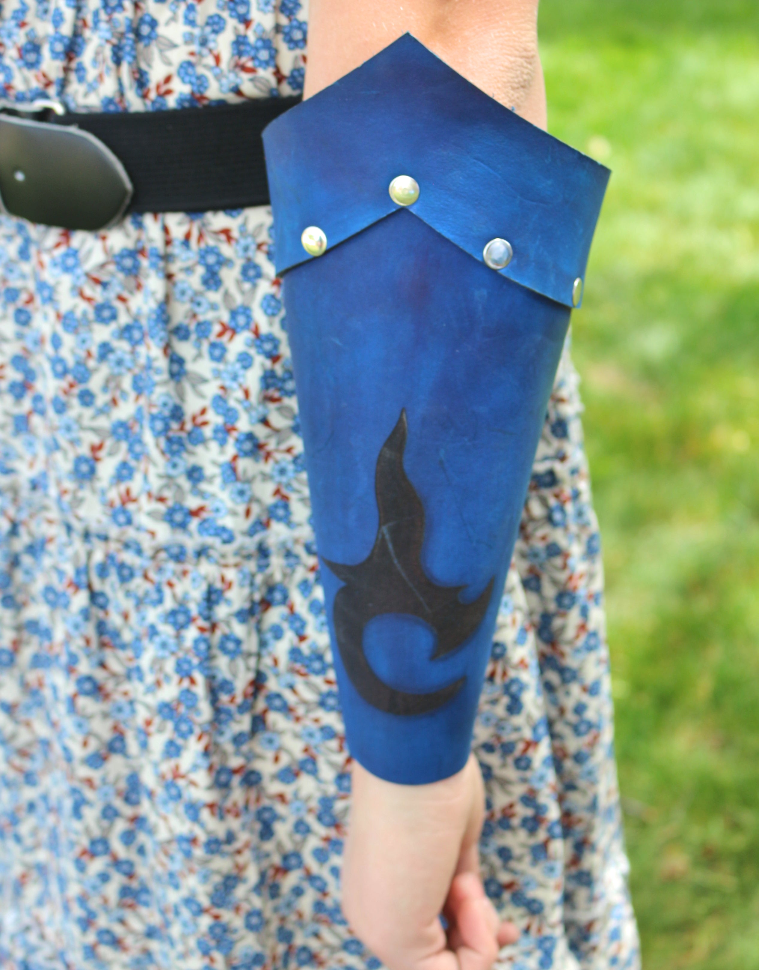 Fandom Bracers